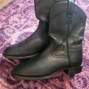 Men's Ariat Heritage Roper Boots (Black, 9.5D)